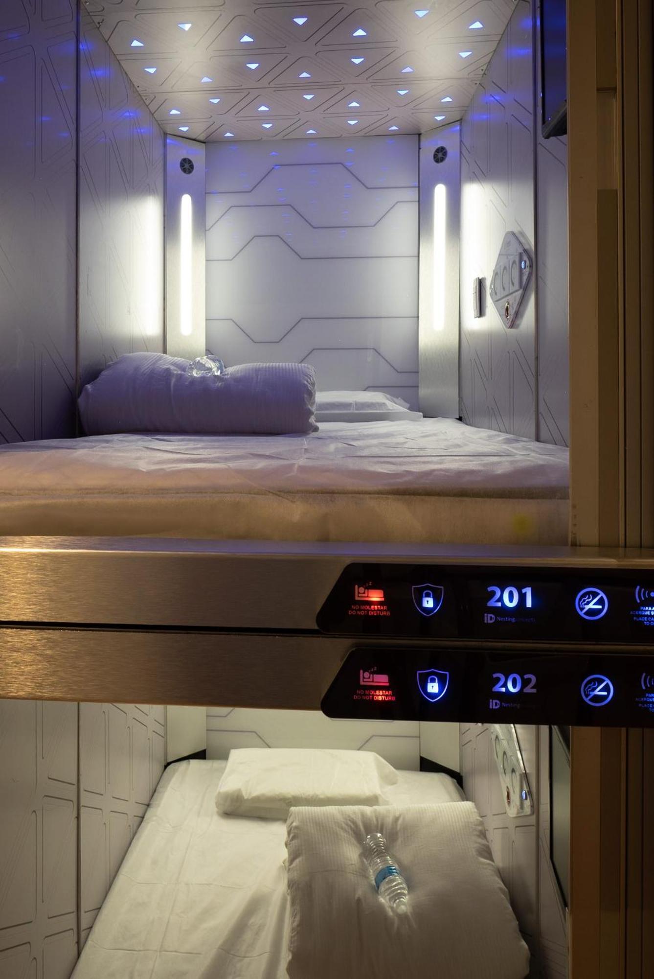Izzzleep Aeropuerto Terminal 2 — Photos 3